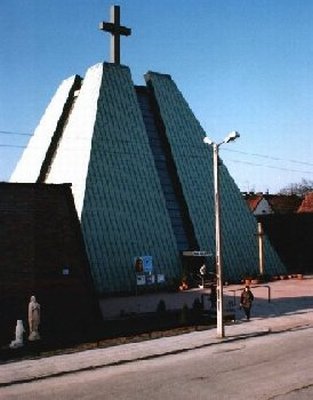 032.jpg